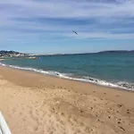 Petit Cocon Neuf A 2 Pas De La Mer Avec Piscine
